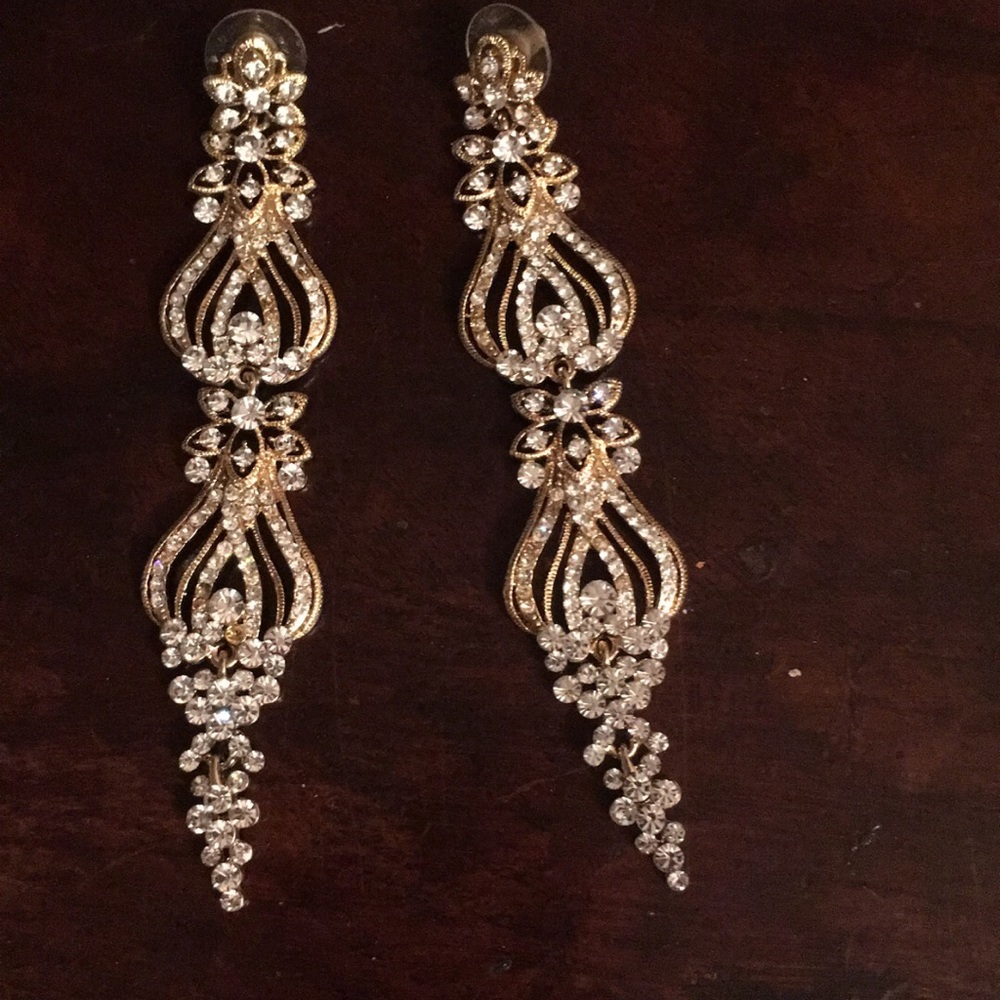 Swarovski drop earrings